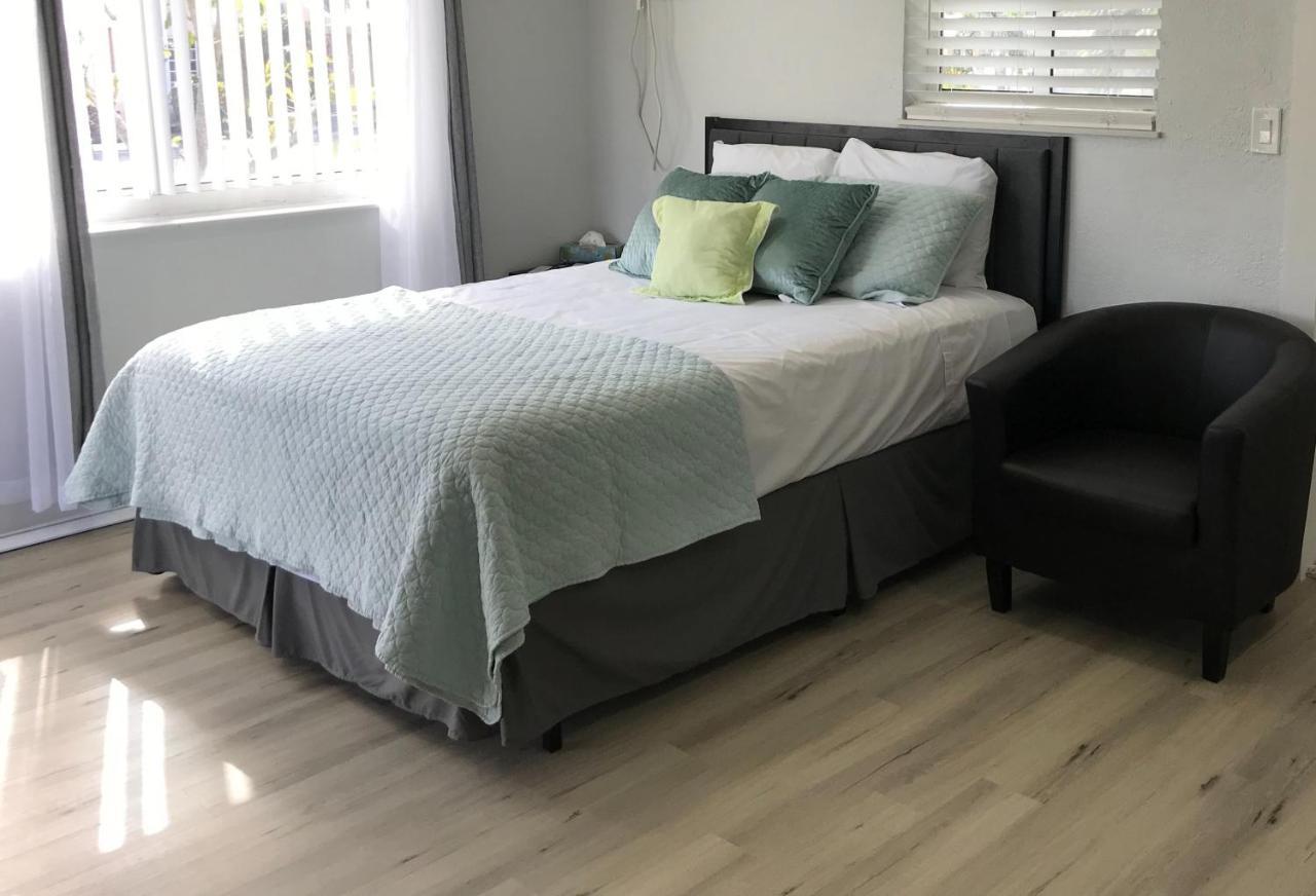 폼파노 비치 Pompano Breeze 아파트 호텔 외부 사진